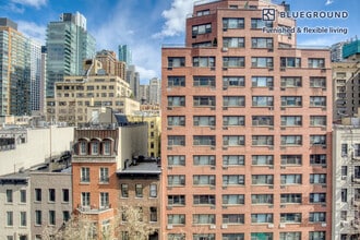 340 E 51st St in New York, NY - Building Photo - Building Photo