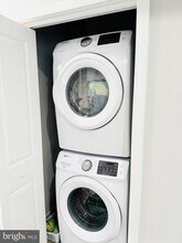 2327 WHARTON St in Philadelphia, PA - Building Photo - Building Photo