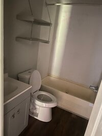 16422 Waverly Dr photo'