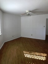 941 Rio Vista St in Santa Fe, NM - Building Photo