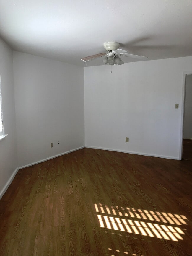 property at 941 Rio Vista St