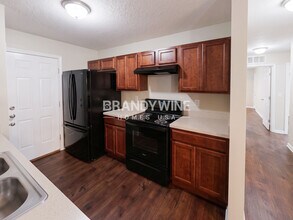 7600 Free Ave in Jacksonville, FL - Foto de edificio - Building Photo
