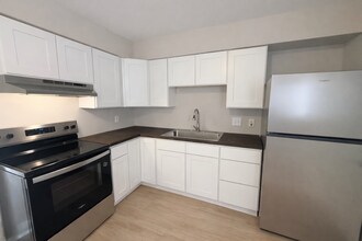 2860 Taft Ave SW in Wyoming, MI - Building Photo - Building Photo