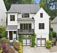 94 Oxbo Rd in Roswell, GA - Building Photo