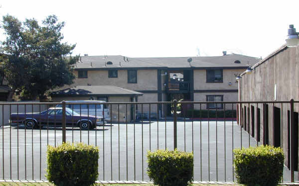 Teknex Apartments in Upland, CA - Building Photo - Building Photo