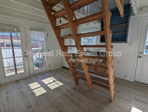 2121 65th Ave in Oakland, CA - Building Photo - Building Photo