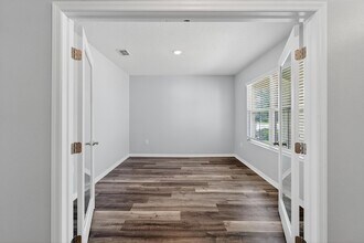 3128 S Northview Rd in Plant City, FL - Building Photo - Building Photo