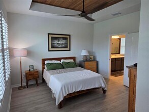 5914 Hidden Br Dr in Apollo Beach, FL - Building Photo - Building Photo