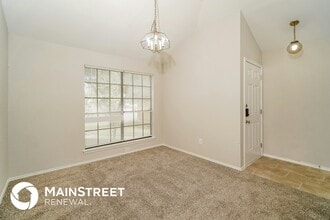 6519 Spanish Earth in San Antonio, TX - Building Photo - Building Photo