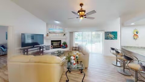 405 Bayside Ln in Nokomis, FL - Building Photo