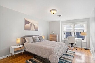 183 Washington Ave in Chelsea, MA - Foto de edificio - Building Photo
