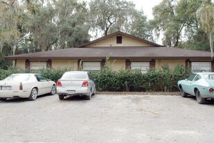1870 SE 40th Street Rd in Ocala, FL - Building Photo