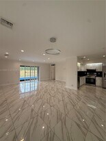 19253 Carolina Cir in Boca Raton, FL - Building Photo
