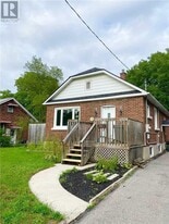 125 Innisfil St in Barrie, ON - Building Photo
