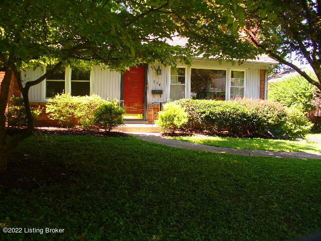 property at 704 Indian Ridge Rd