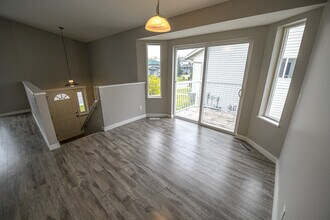13009-130095 95 St in Grande Prairie, AB - Building Photo - Building Photo