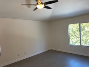 795 Via Barquero in San Marcos, CA - Building Photo - Building Photo