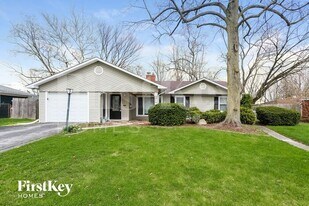 374 Oswego St in Park Forest, IL - Building Photo