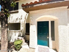 8017 Cherish Ave in Las Vegas, NV - Building Photo - Building Photo