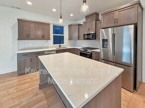622 E Krall St in Boise, ID - Building Photo - Building Photo