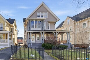 198 Oxford St in Hartford, CT - Building Photo