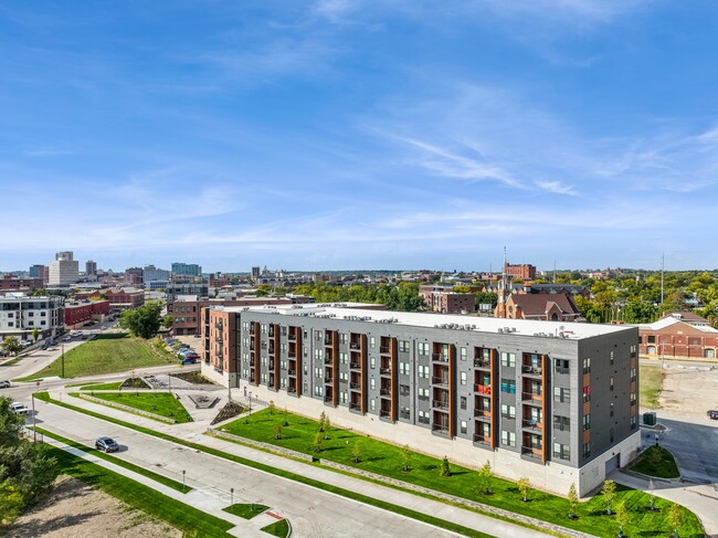 NewBo Lofts in Cedar Rapids, IA - Foto de edificio - Building Photo