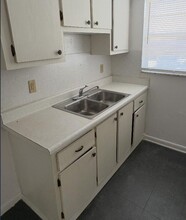 1406 Barton Rd in Lake Worth Beach, FL - Building Photo - Building Photo