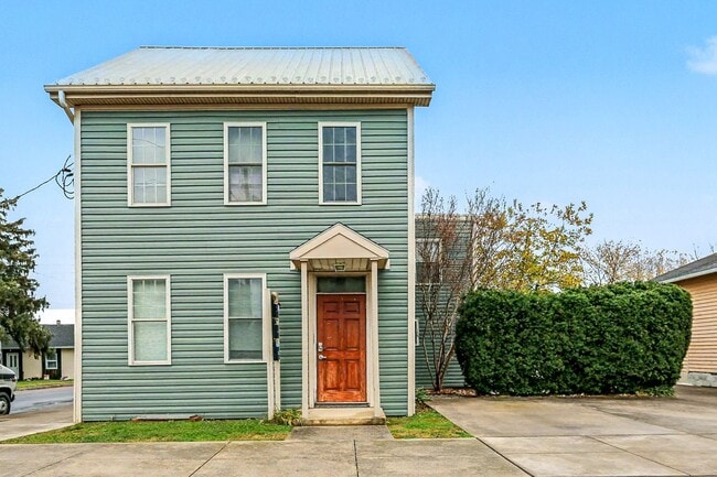 property at 439 Market St