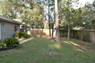 10 Greeningdon St in Spring, TX - Building Photo - Building Photo