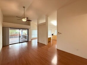 94-1034-1034 Halewili St in Waipahu, HI - Building Photo - Building Photo