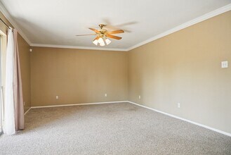5005 Georgi Ln in Houston, TX - Building Photo - Building Photo