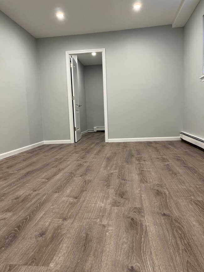 1227 E 69th St in Brooklyn, NY - Building Photo - Building Photo