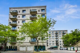680 N Green St in Chicago, IL - Building Photo