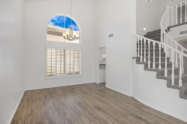 1248 E Briarwood Terrace in Phoenix, AZ - Building Photo - Building Photo