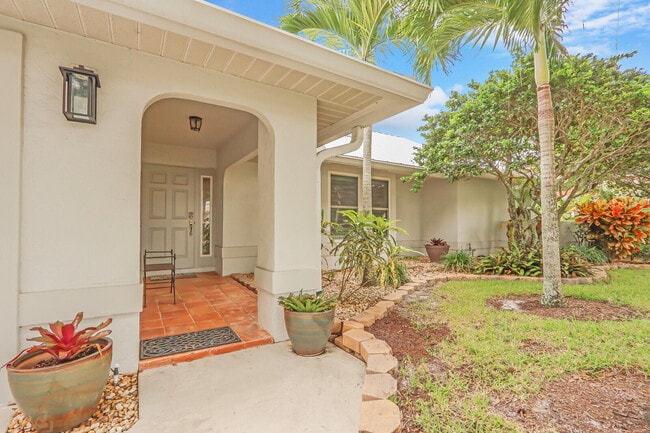 18791 Misty Lake Dr in Jupiter, FL - Building Photo - Building Photo