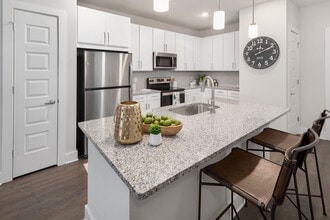 Parc at Wesley Chapel in Wesley Chapel, FL - Building Photo - Building Photo