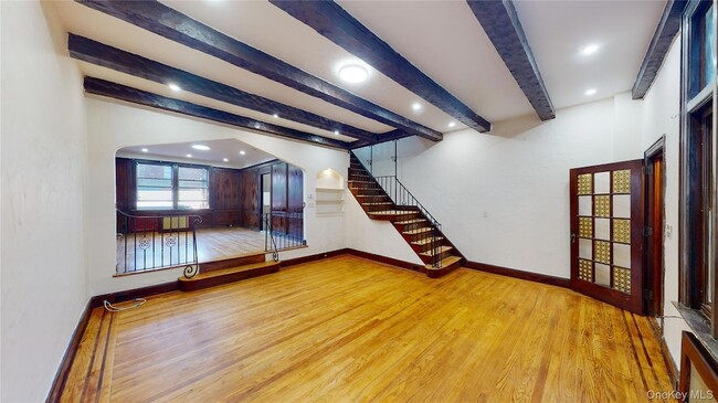 90-09 68th Ave in Queens, NY - Building Photo - Building Photo