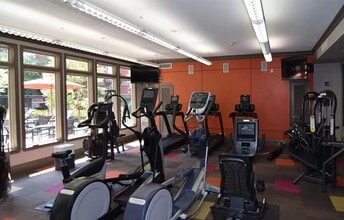 1000 Providence Plz, Unit 250 in Providence, RI - Building Photo - Building Photo