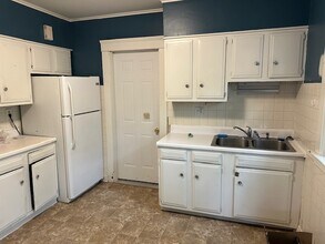 192 Atwater St, Unit 2 in West Haven, CT - Foto de edificio - Building Photo