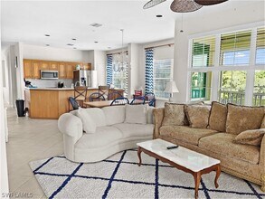 20011 Sanibel View Cir, Unit 201 in Ft. Myers, FL - Building Photo - Building Photo