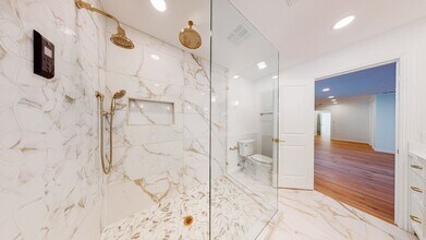 11165 Valley Spring Ln in Los Angeles, CA - Building Photo - Building Photo