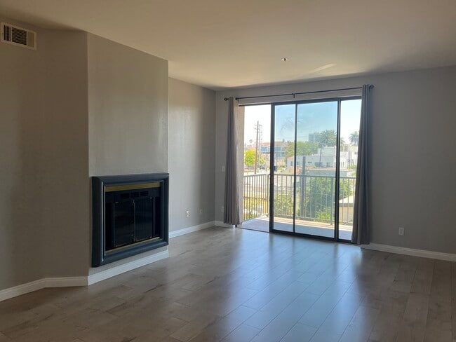 property at 555 Maine Ave