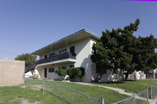 5162-5168 Canoga St Apartments