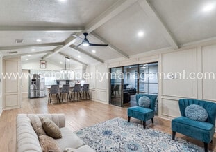 1200 Camino Real in Fairview, TX - Building Photo - Building Photo