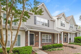 5966 Cougar Ln in Charlotte, NC - Building Photo - Building Photo
