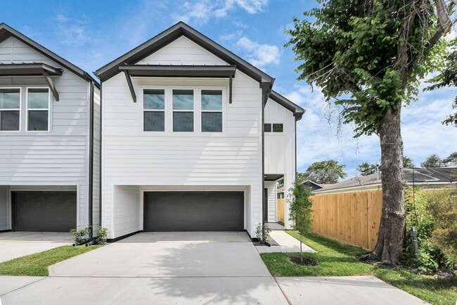 property at 107 Frawley St