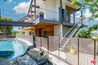 3601 Berry Dr in Los Angeles, CA - Building Photo - Building Photo