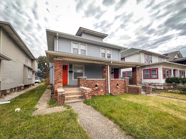 property at 2935-2935 Ruckle St