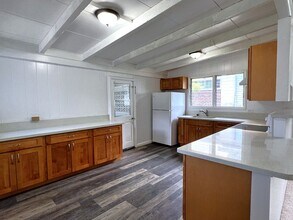 2896 Poelua St in Honolulu, HI - Building Photo - Building Photo