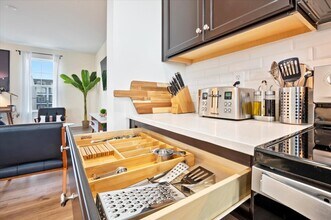 191 Clifton Mnr in Falling Waters, WV - Building Photo - Building Photo